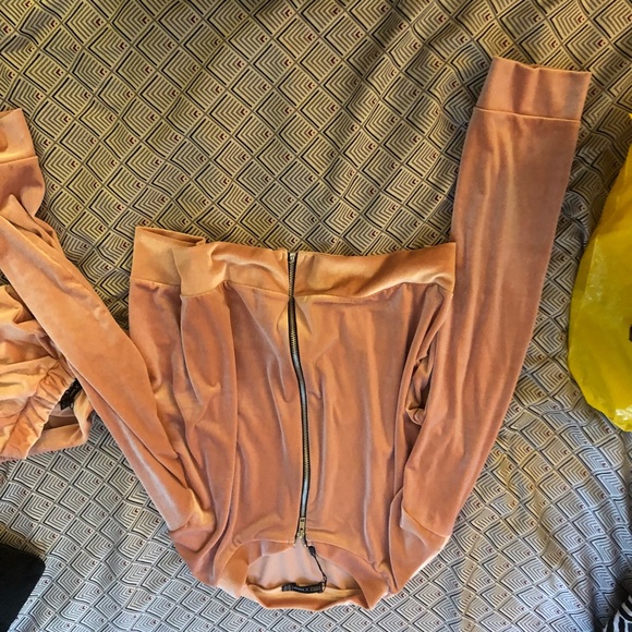 Plus size Boohoo skirt set - Picture 4 of 5